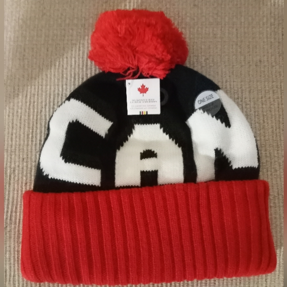Hudson Bay celebrating Canada pom pom hat. BNWT